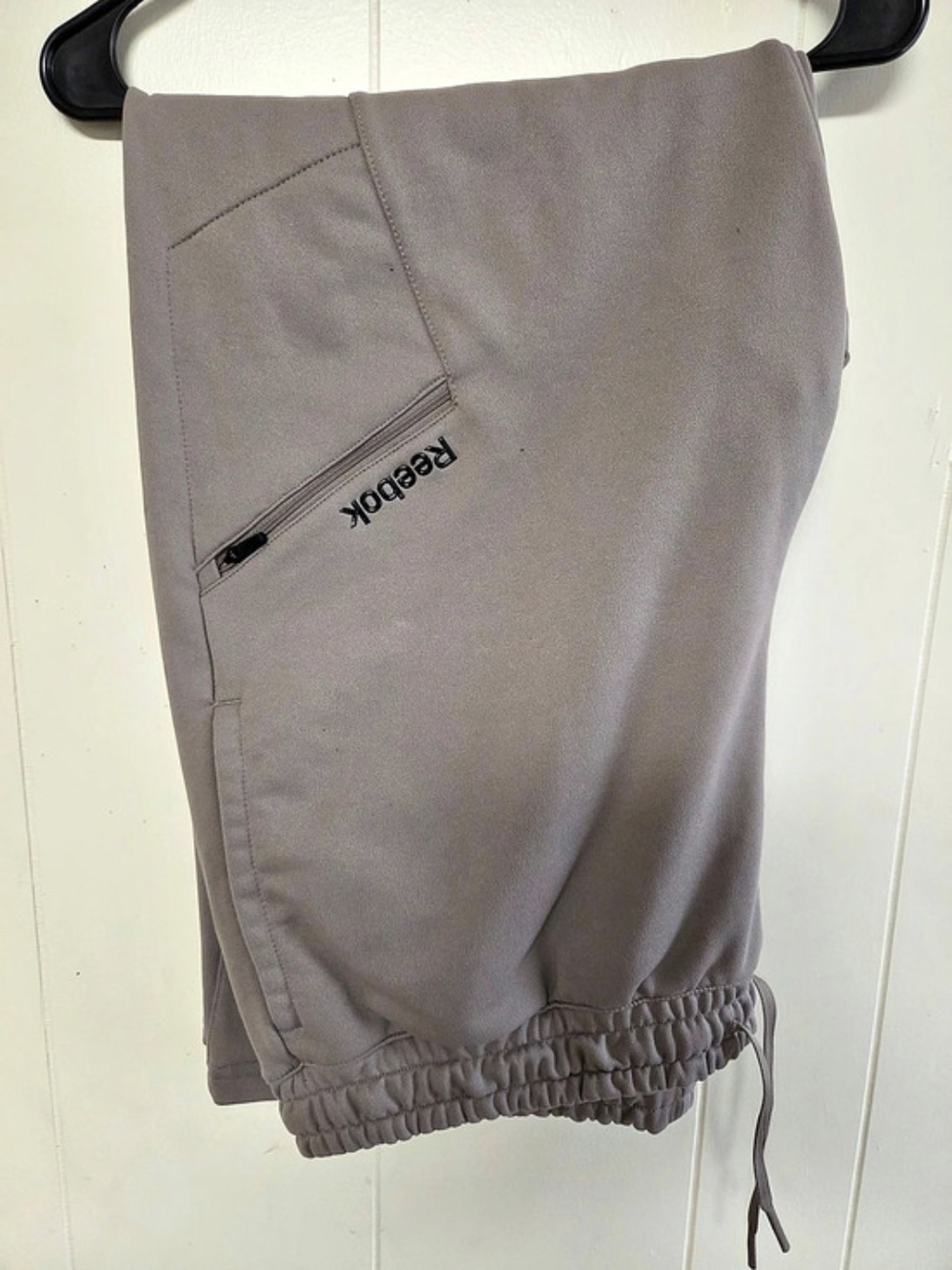 *NWOT* Reebok Fleece Lined, Jogger Pants in Gray/ Brownish Size XL Like New